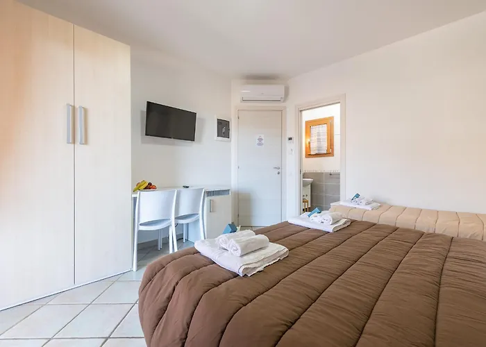 Bed & Breakfast Simius Bay 3*