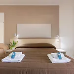 Simius Bay Bed and Breakfast 3*