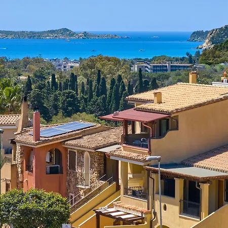 Simius Bay